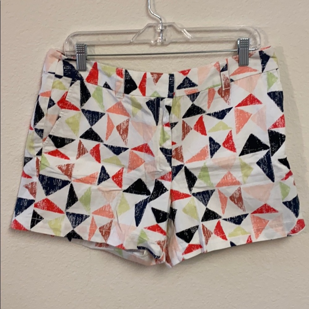 NWOT. Loft 4in short